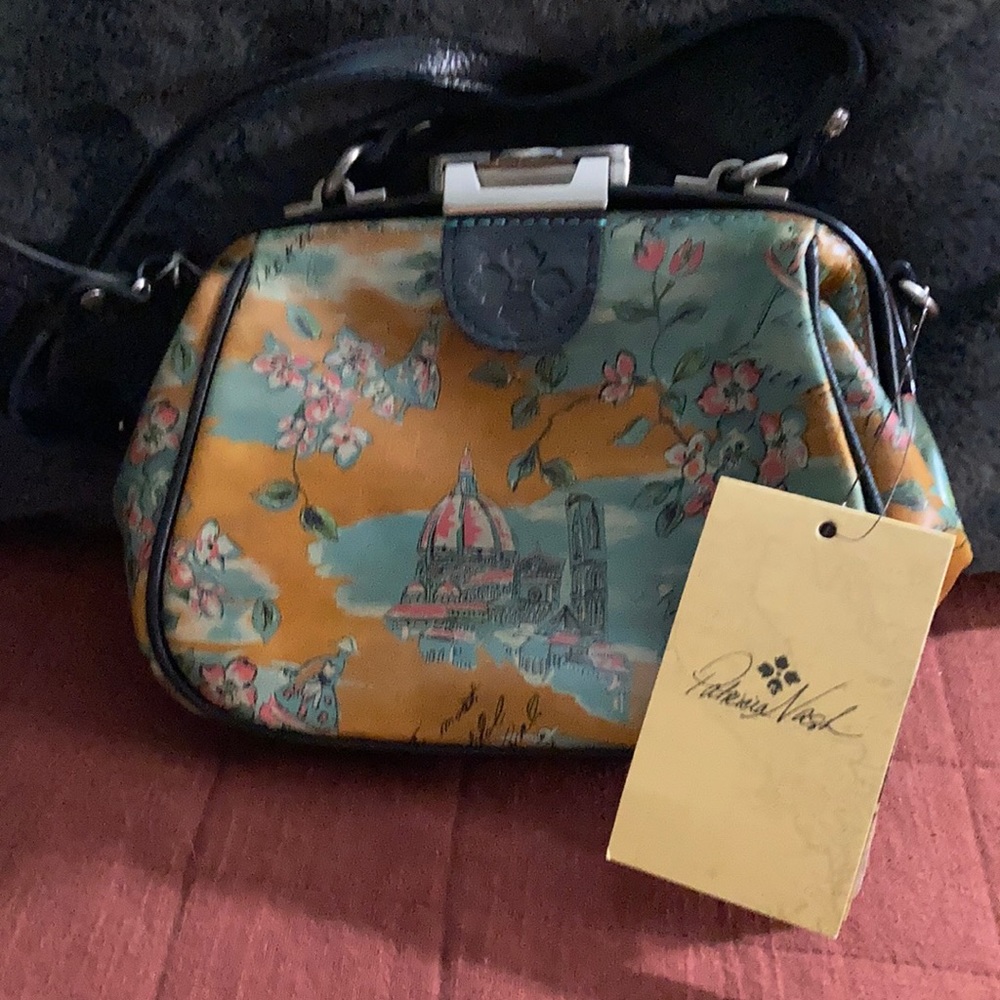 Patricia Nash purse beautiful girl print